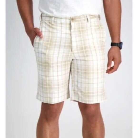 Haggar Cool 18® Pro Tonal Plaid Short Plus Size 44 - Picture 1 of 11